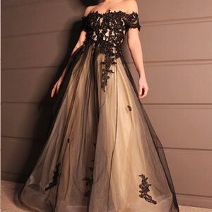 Elegant Black and Cream Off-Shoulder Gown, Prom Wedding